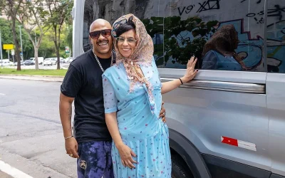 Plumper Granny Gets Ass Destroyed in My Van